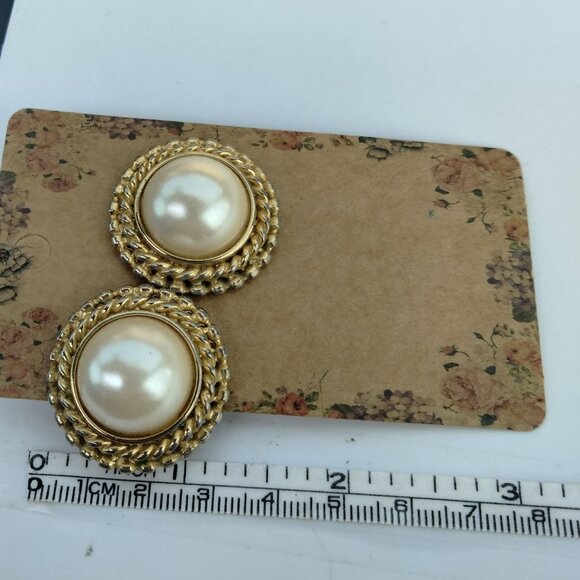 Gold Tone Faux Pearl Earrings Vintage Cabochon Pierced Post - Picture 3 of 4
